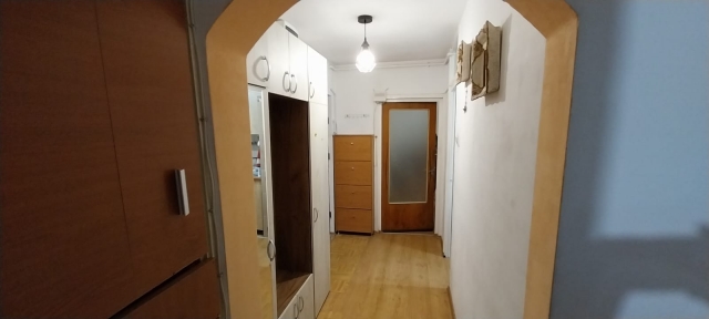 Apartament in blocuri, Titan, Auchan Titan